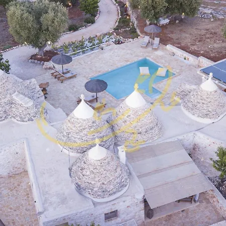 Td Trulli Di Carole Renovated Trulli With Pool-3